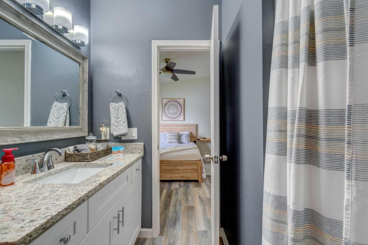 Peaceful Lady With Screened-in Porch! * Lady Lake