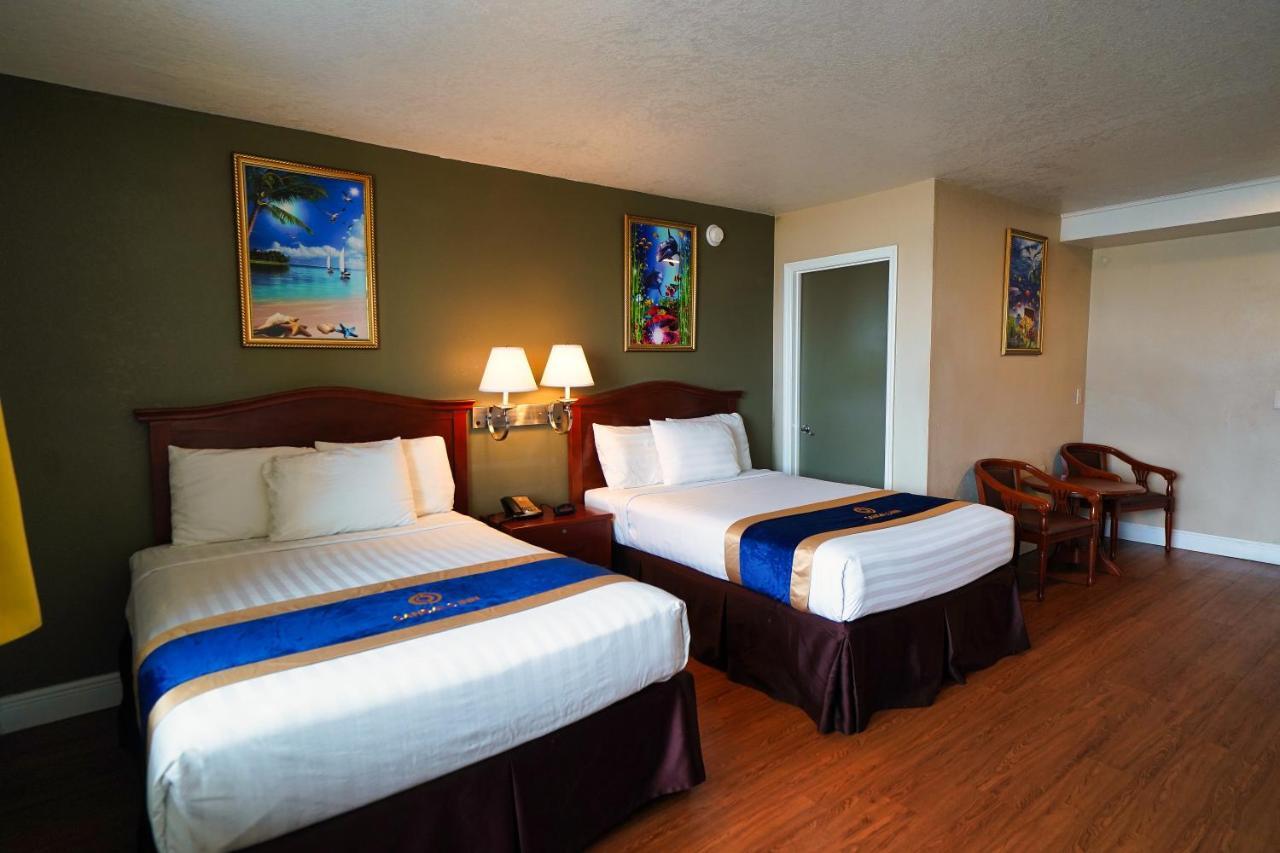 Hotel Sandals