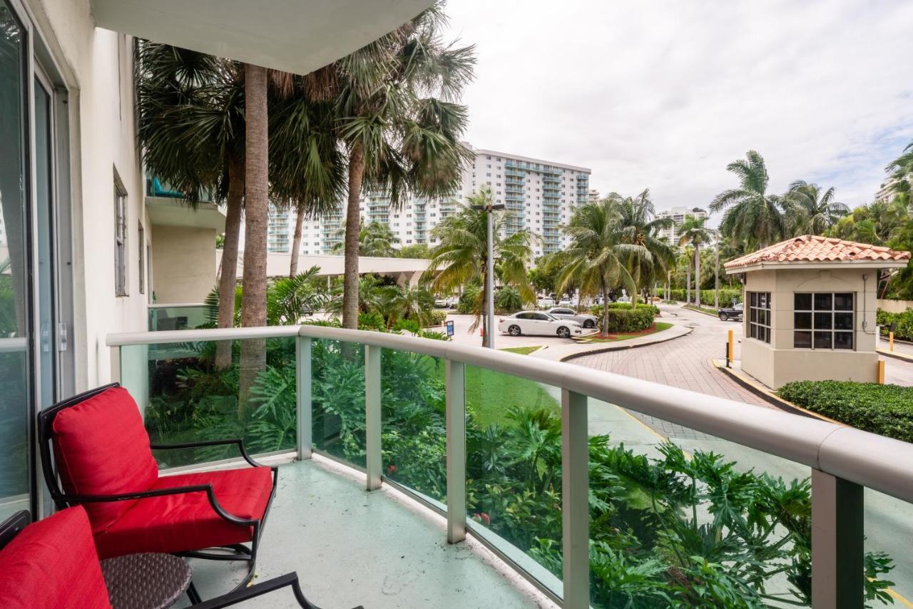 Aparthotel Sunny Isles Ocean Reserve Golden Beach