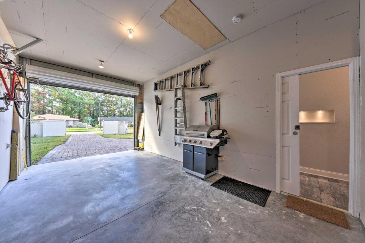 Cozy - 10 Miles To Downtown! Apartment