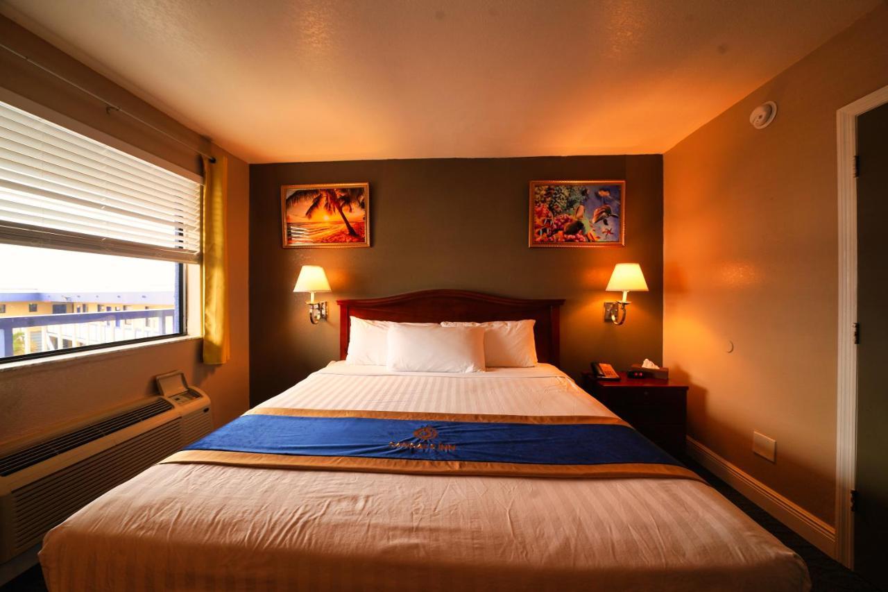 Hotel Sandals 3*