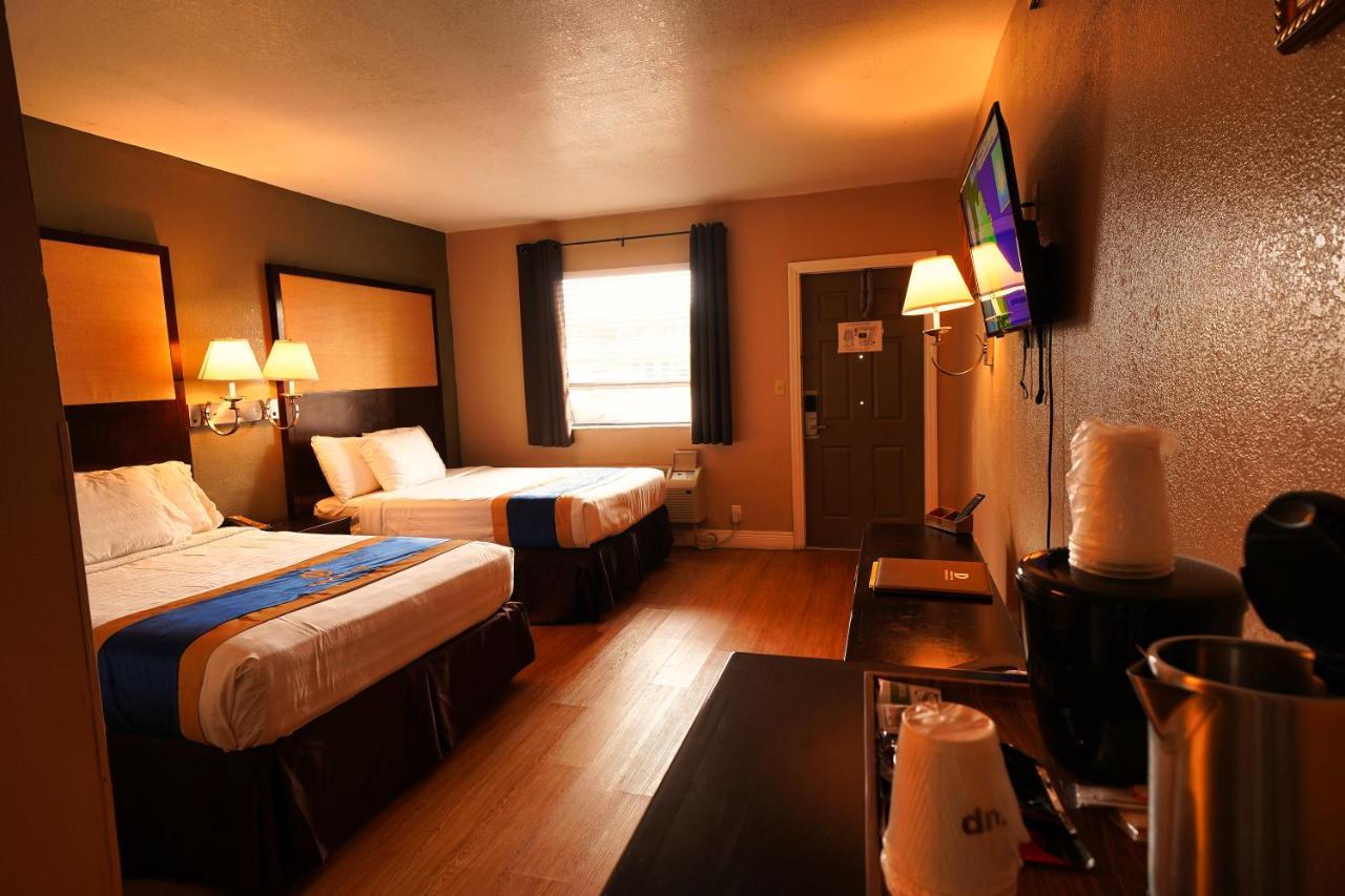 Sandals Hotel Daytona Beach