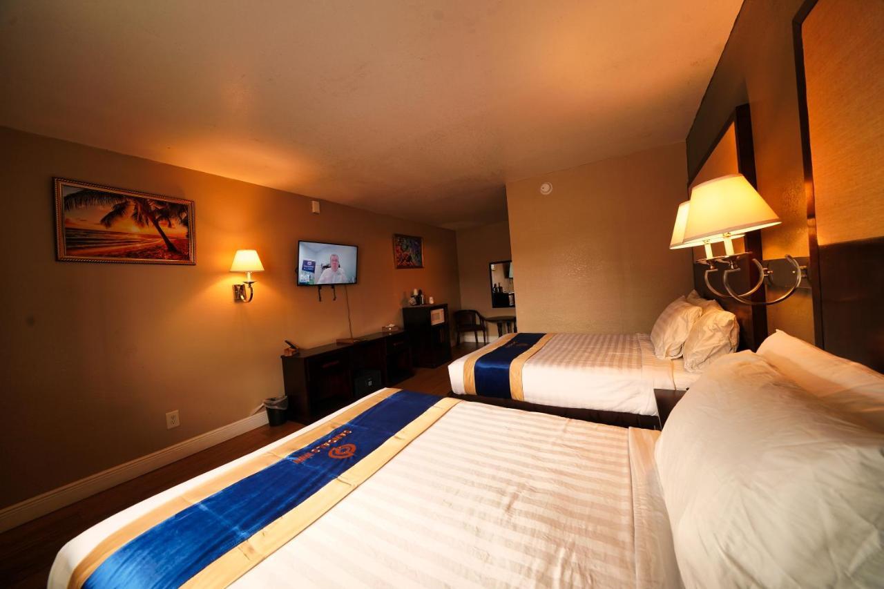 Hotel Sandals Daytona Beach