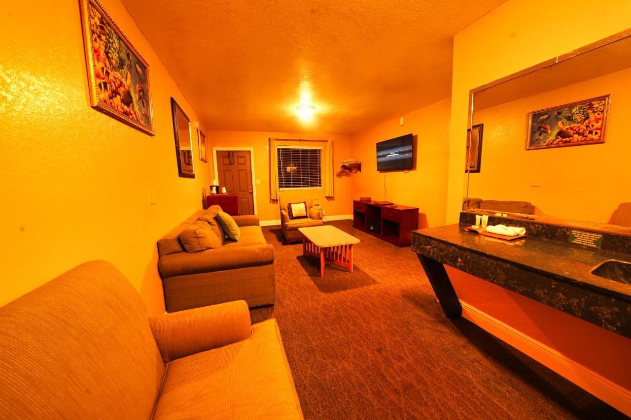 Sandals Hotel Daytona Beach