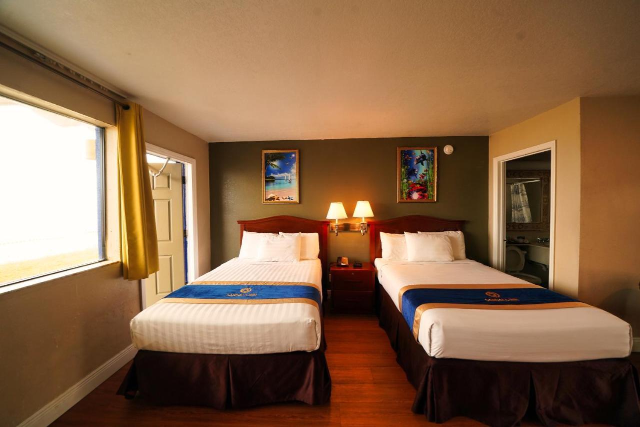Sandals Hotel