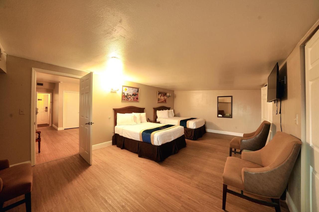 Hotel Sandals Daytona Beach