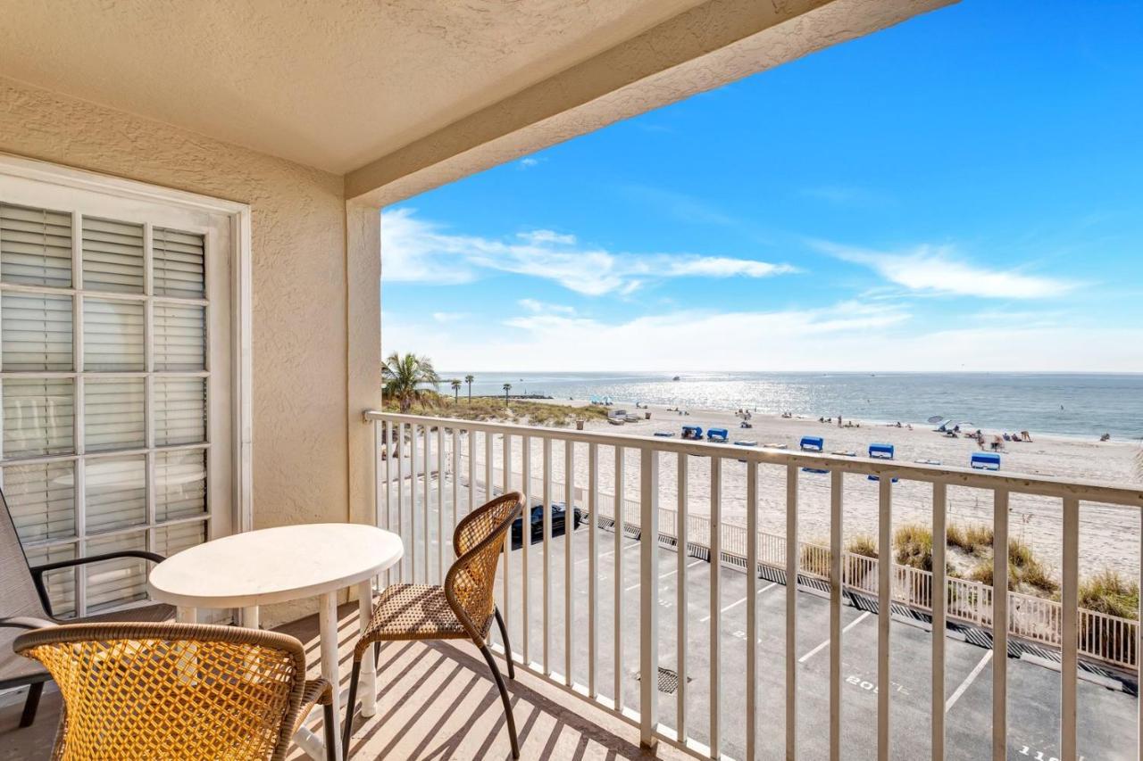 212 Place Holiday home
