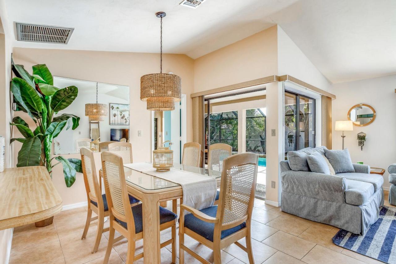 Palm Frond Ranch Holiday home