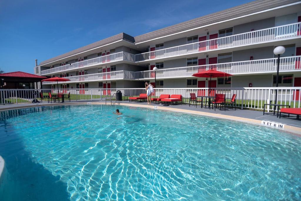 Equus I75 Hotel