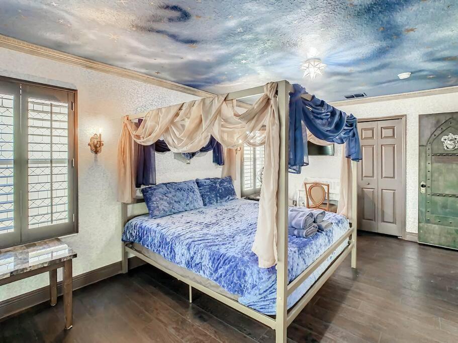 Harry Potter House At Regal Palms - Sage Vacations Holiday home