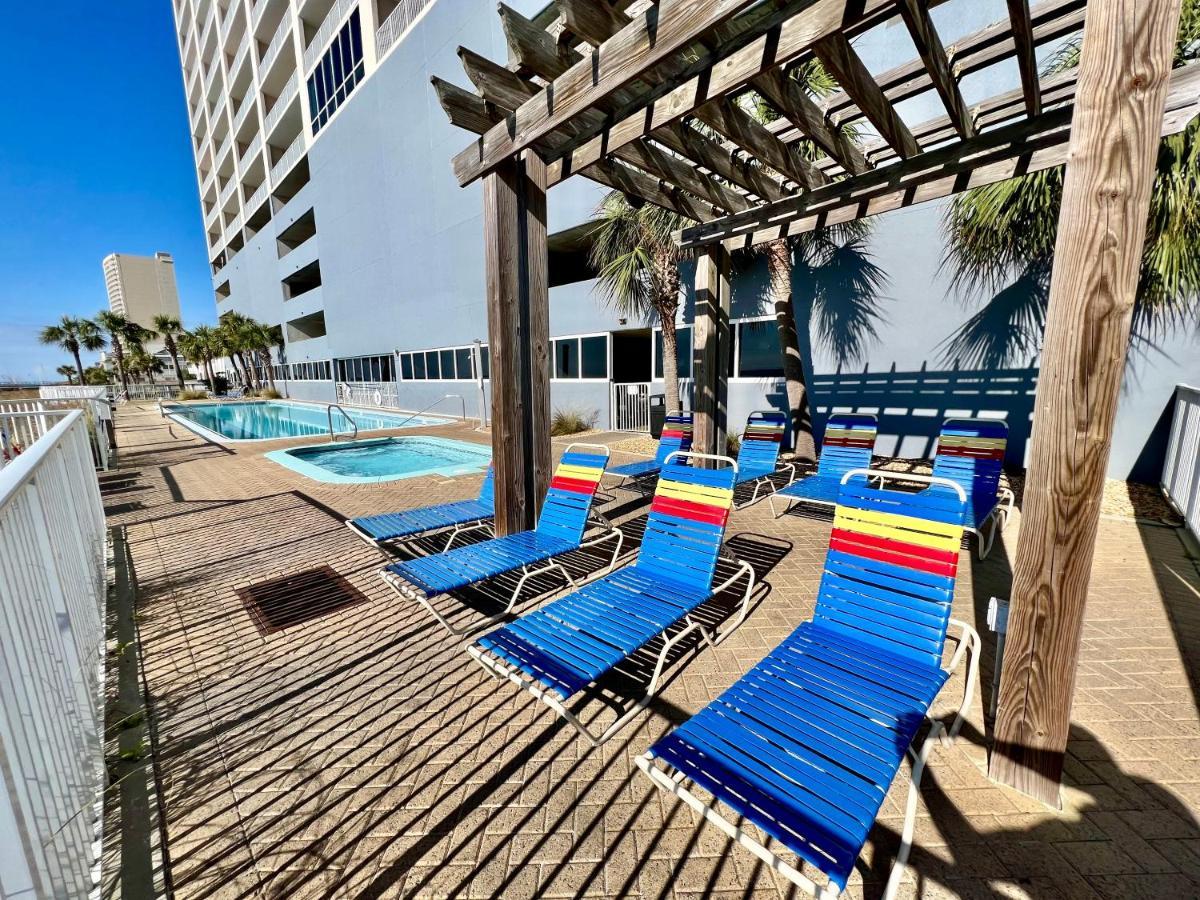 Ocean Reef Resort! Front! Free Seasonal Chairs! By Dolce Getaways Pcb