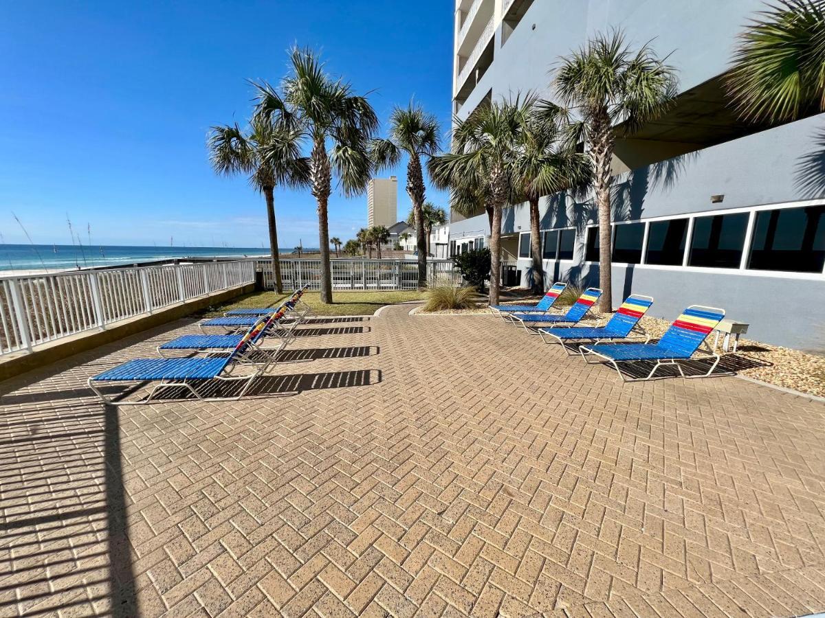 Holiday home Ocean Reef Resort! Front! Free Seasonal Chairs! By Dolce Getaways Pcb