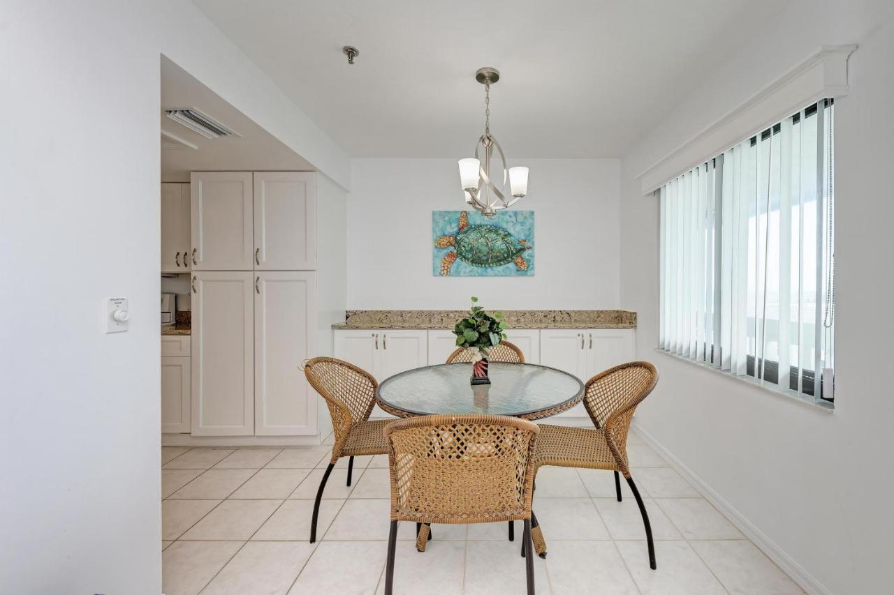 Apartment Anna Maria Island Sands 203 *