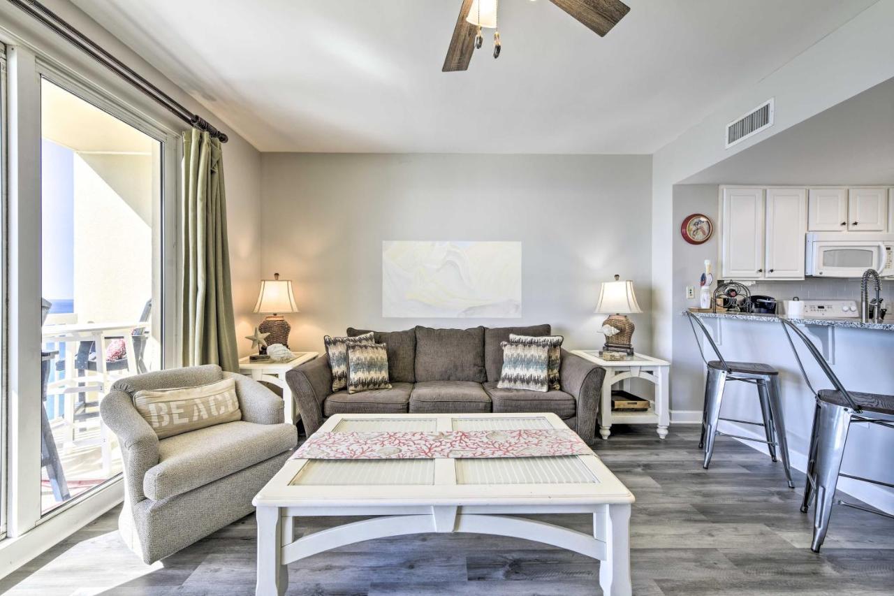 Oceanfront Panama With Pool Access! Apartment