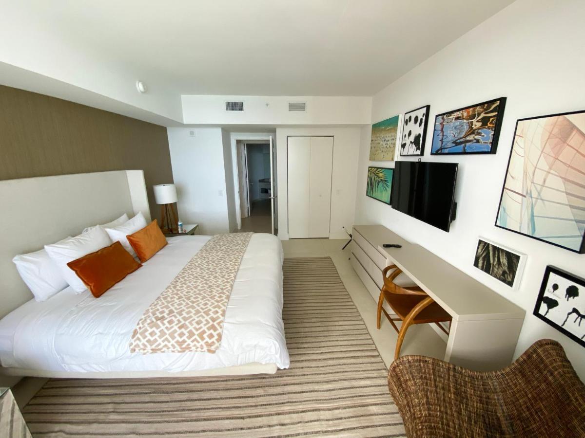 Lyfe Building - Private Apts Over The Apartment *