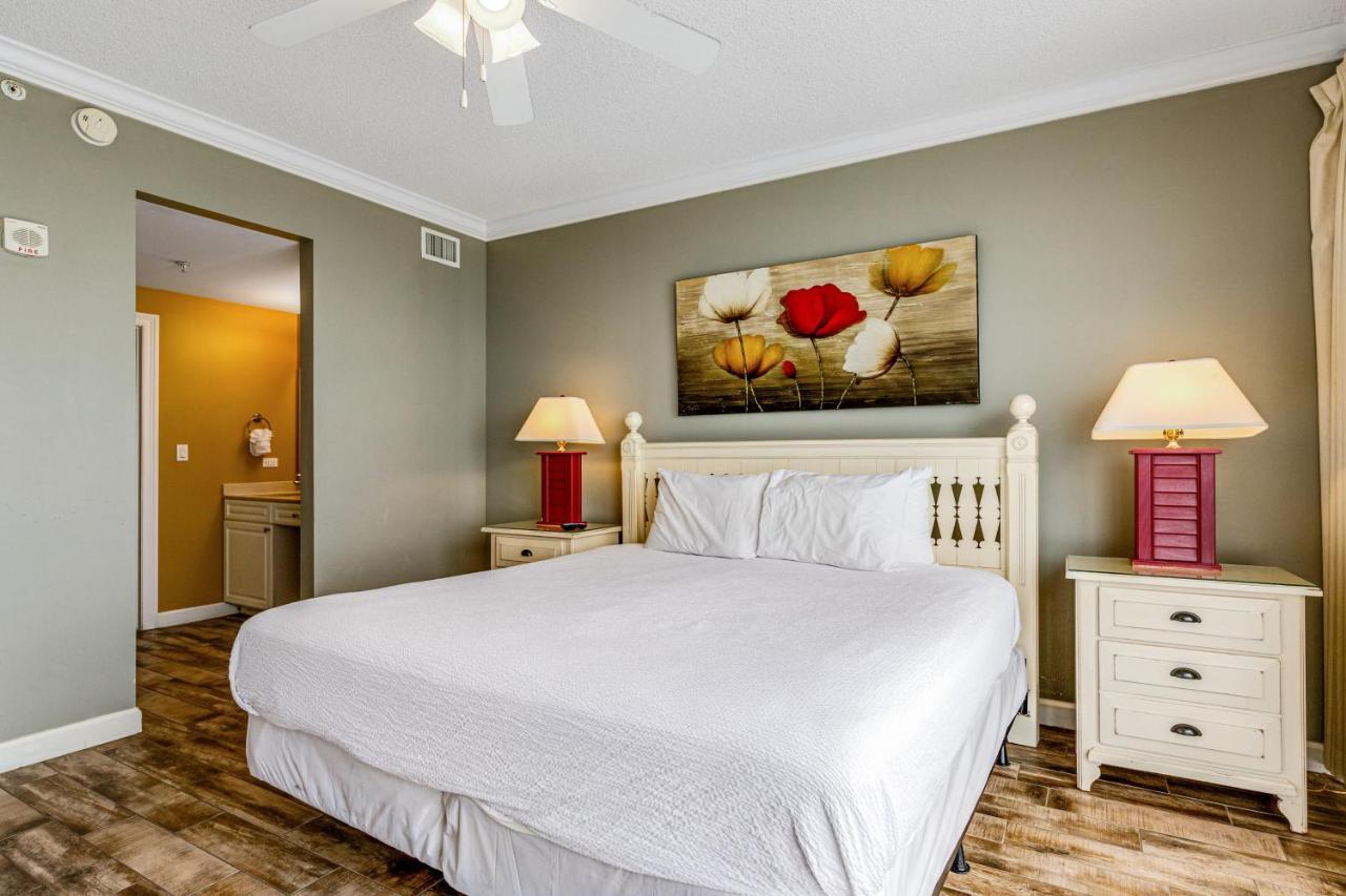 Boardwalk Beach Apartment