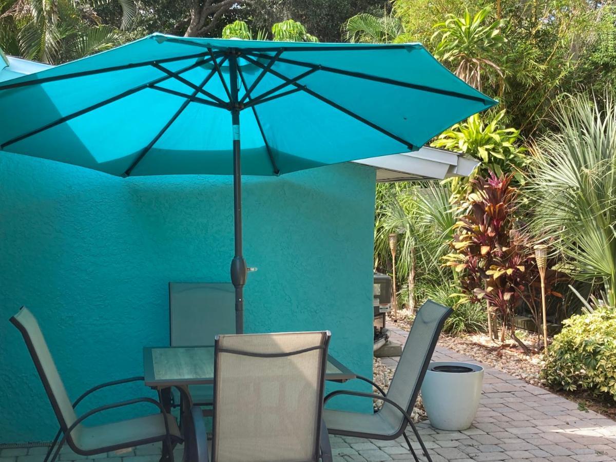 Hotel 3gulls Ozona-boutique Hotel-steps From Restaurants & Brewery-swimspa Pool-pet Friendly Palm Harbor
