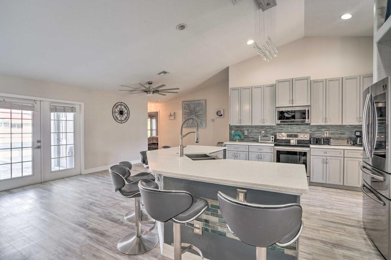 Sun-soaked Escape With Heated Pool! Holiday home Cape Coral
