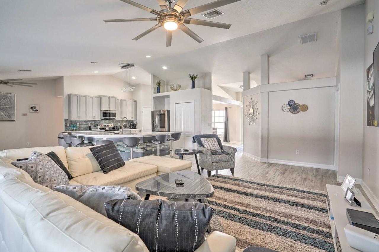 Holiday home Sun-soaked Escape With Heated Pool! Cape Coral