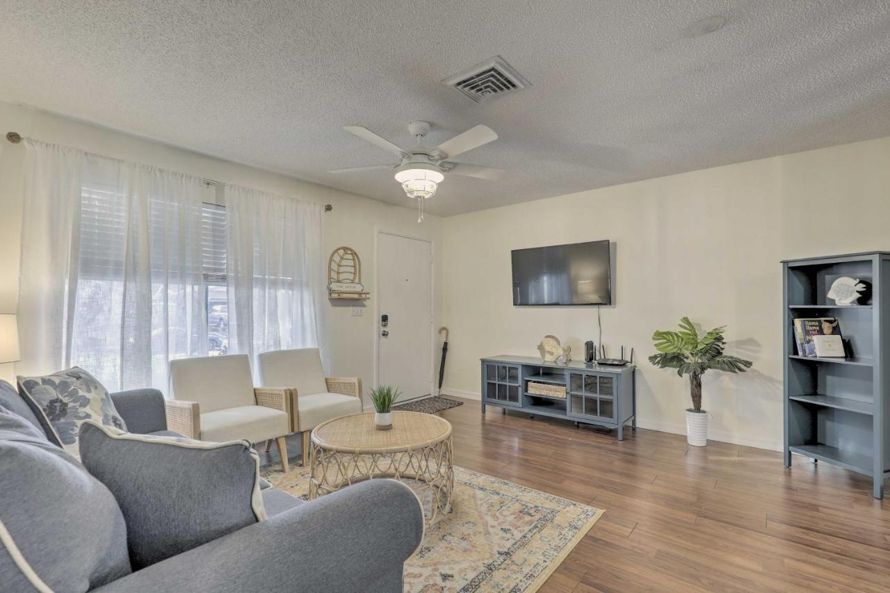 Holiday home Calming Getaway 9 Mi To Beach!
