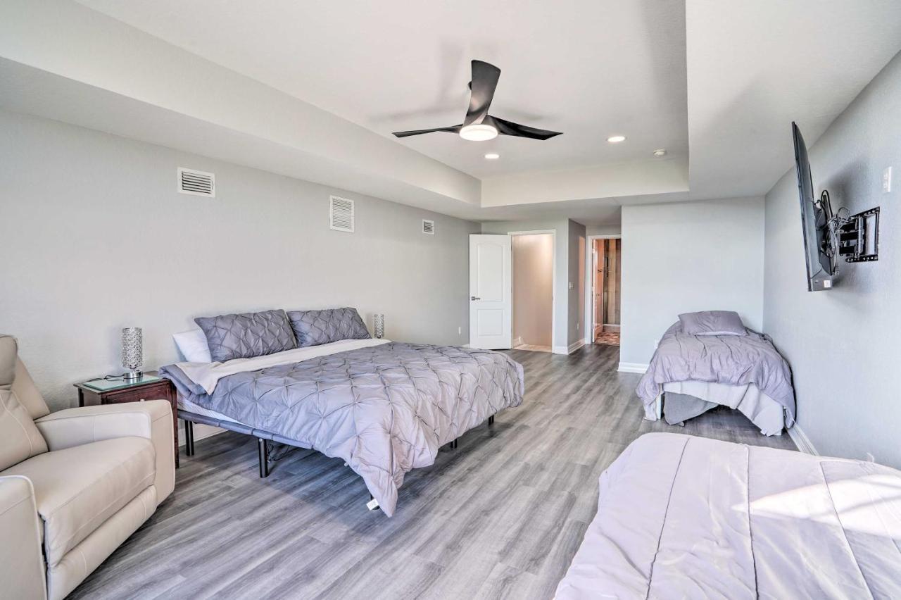 Sun-soaked Escape With Heated Pool! Cape Coral