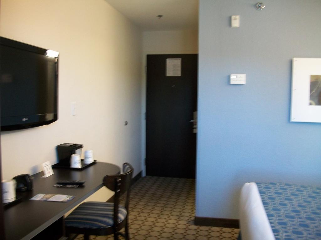 Hotel Microtel & By Wyndham Spring Hill/weeki Wachee 2*