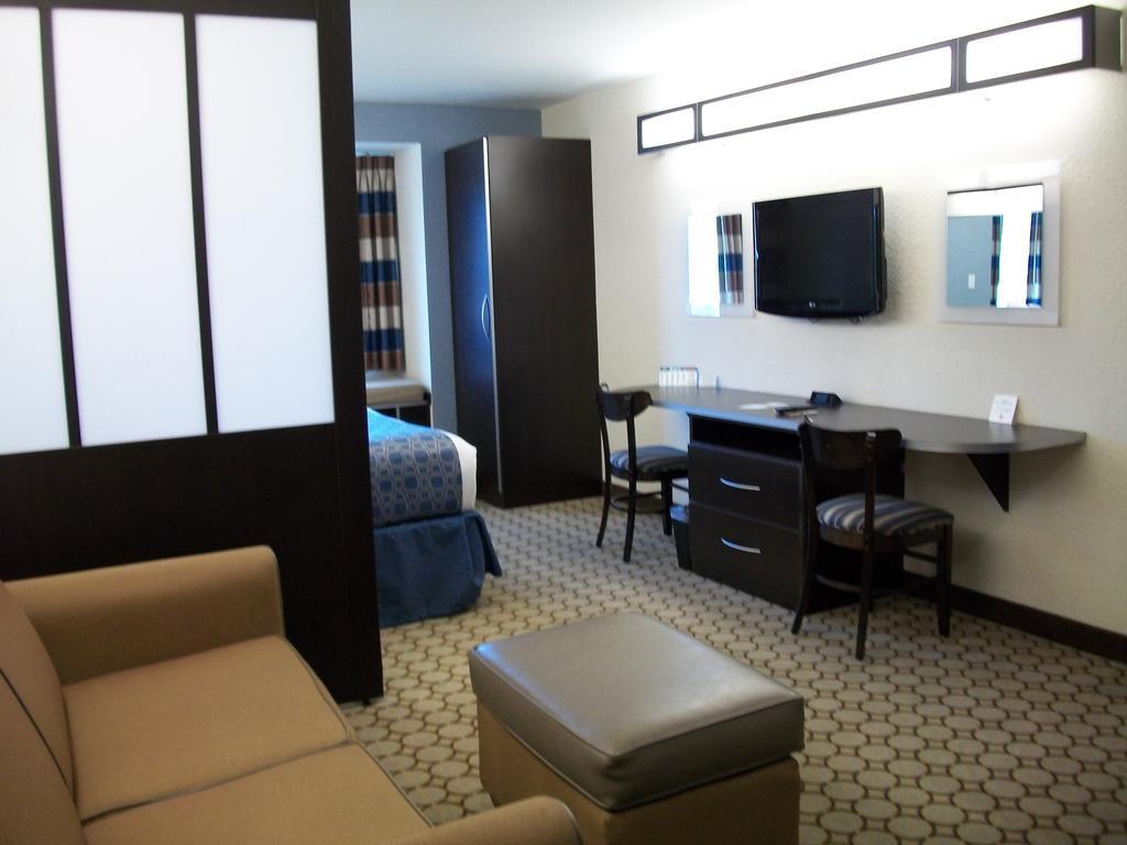 Microtel & By Wyndham Spring Hill/weeki Wachee Weeki Wachee