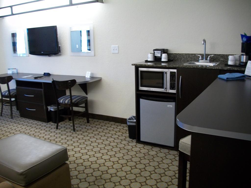 Hotel Microtel & By Wyndham Spring Hill/weeki Wachee 2*