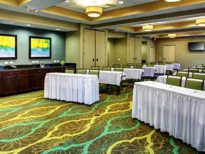 Hampton And Coconut Creek Hotel