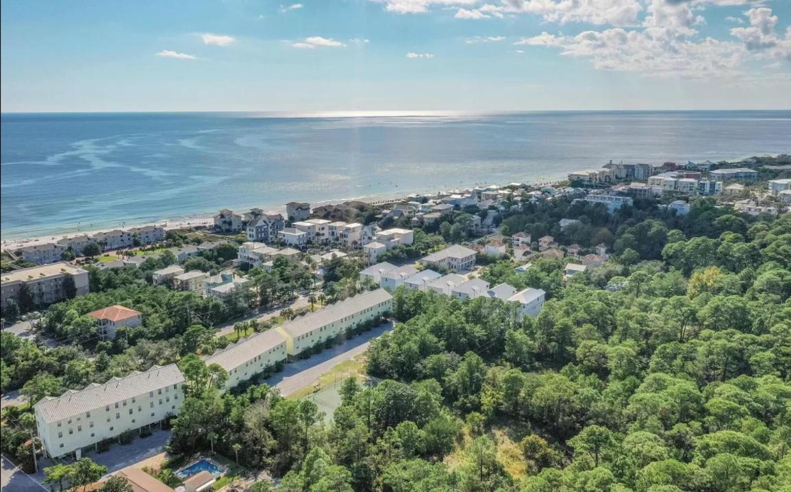 Holiday home Blessings Luxe 30a Townhome 2br 3bath, Walk To Beach, Pool, Hot Tub Santa Rosa Beach