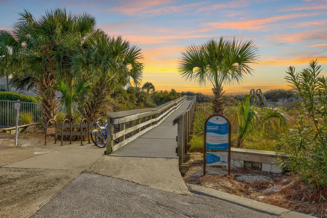 Holiday home Blessings Luxe 30a Townhome 2br 3bath, Walk To Beach, Pool, Hot Tub