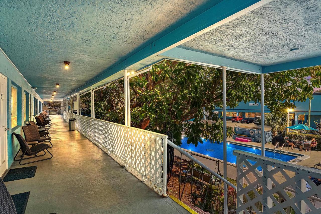 Malibu Motel 3*