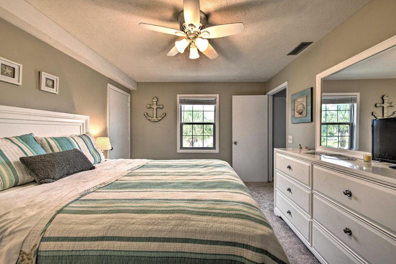 Pcb With Private Balcony And 3 Pools! Apartment *