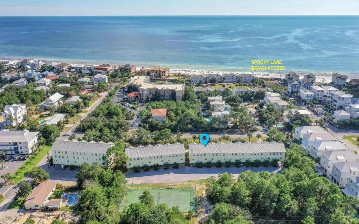 Holiday home Blessings Luxe 30a Townhome 2br 3bath, Walk To Beach, Pool, Hot Tub