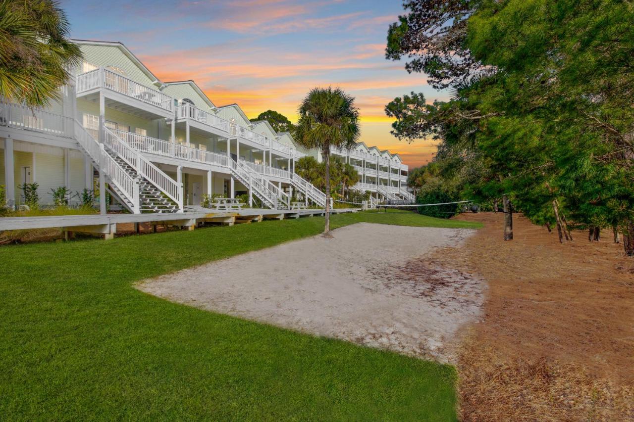 Blessings Luxe 30a Townhome 2br 3bath, Walk To Beach, Pool, Hot Tub Holiday home