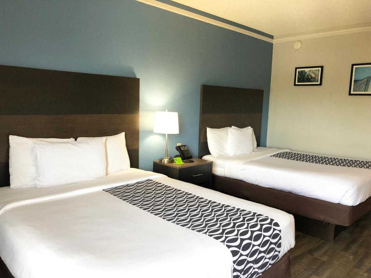 La Quinta By Wyndham Pcb Coastal Palms Hotel