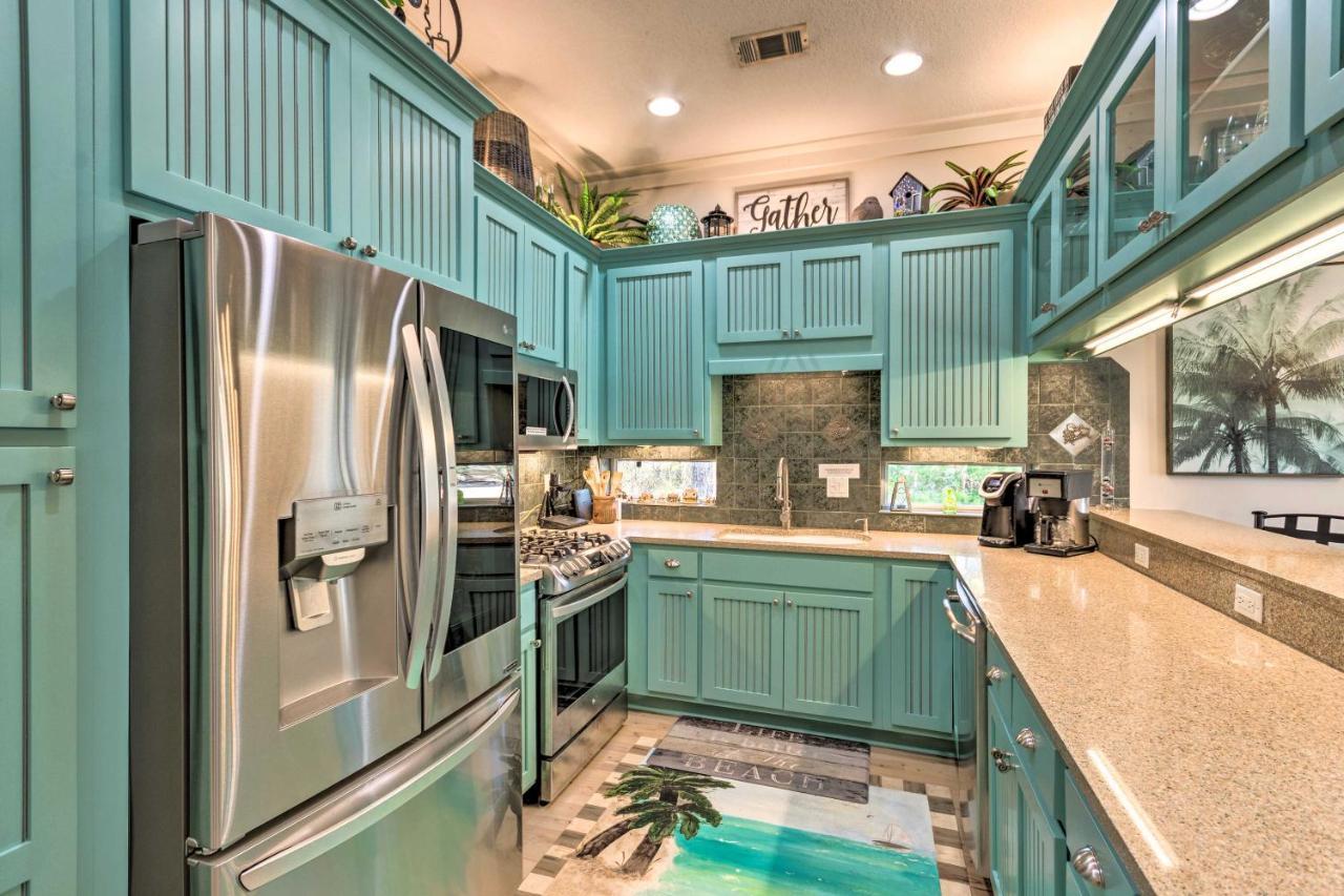 Santa Rosa With Pool, Hot Tub And Golf Cart Holiday home