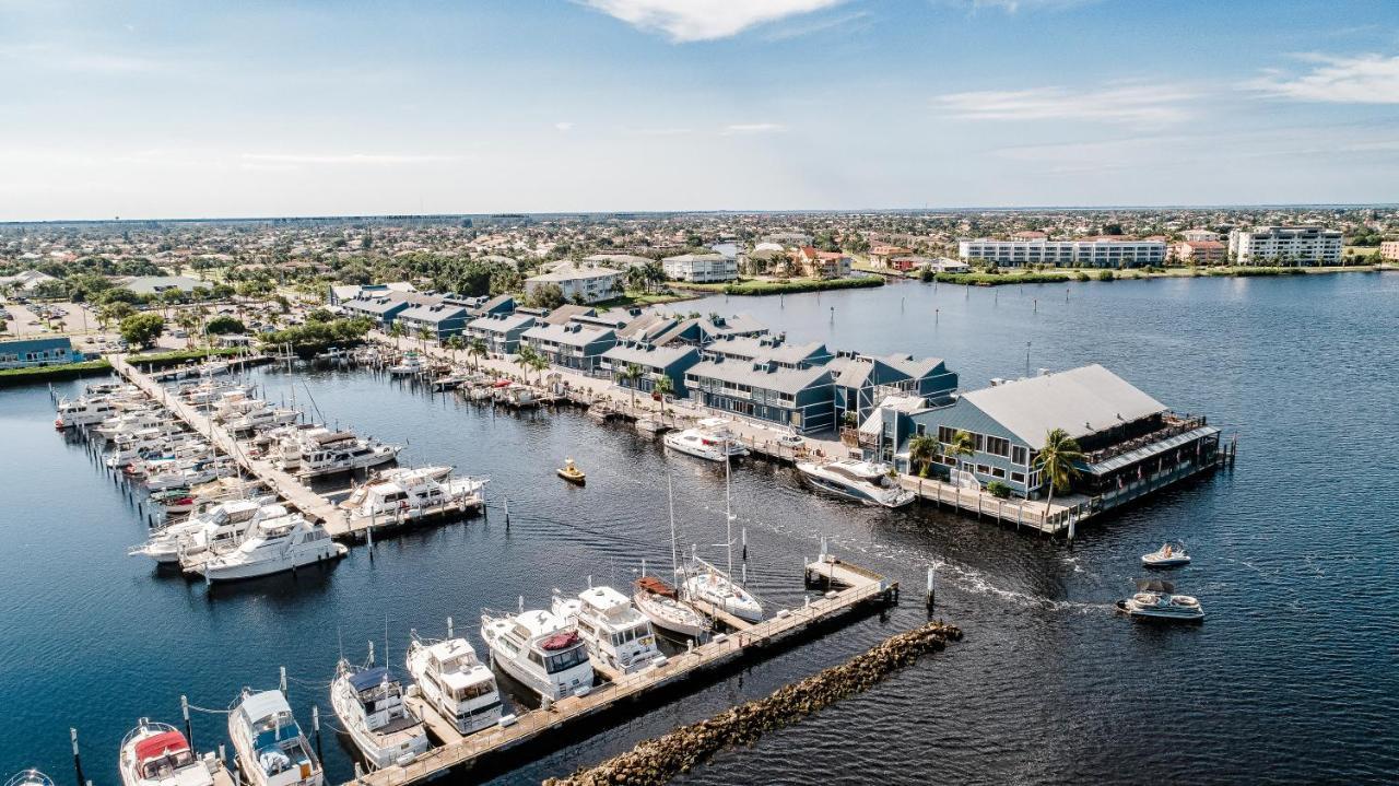 Hotel The At Fishermen's Village - 2 Bedroom Punta Gorda