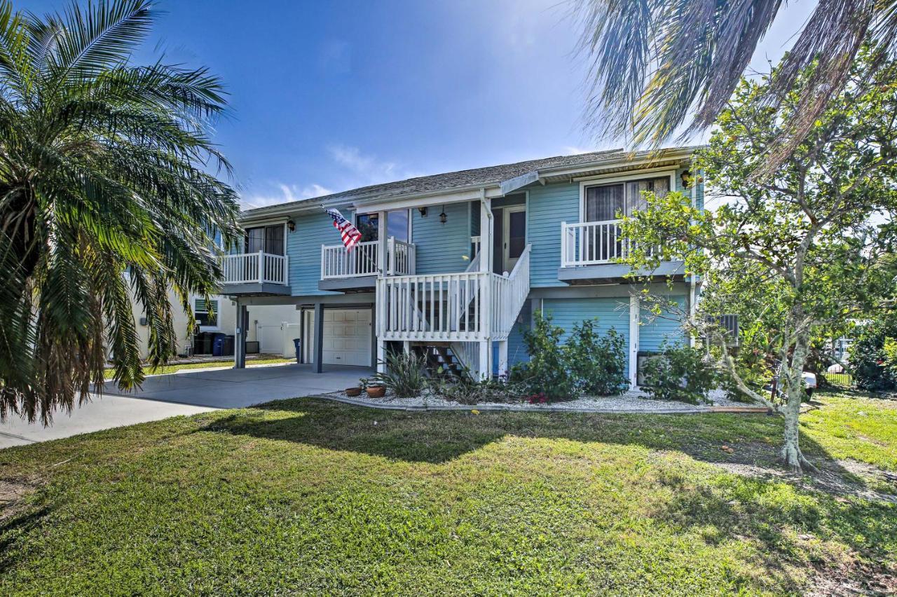 Canalfront St With Pool! Saint James City