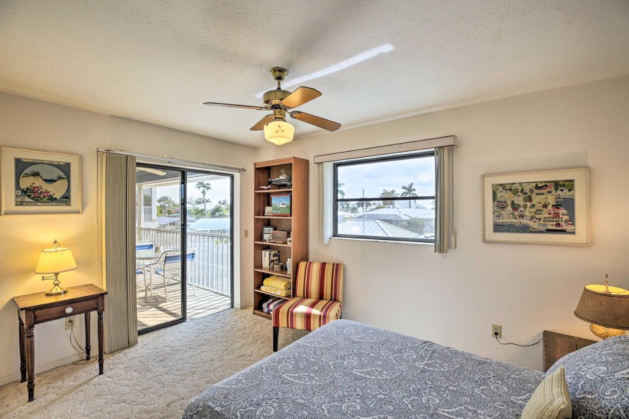Holiday home Canalfront St With Pool!