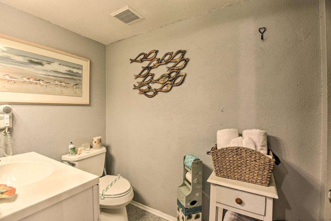 Apartment Artistic 8 Mi To Beaches!