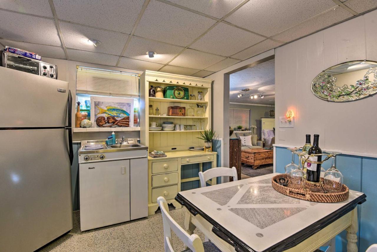 Artistic 8 Mi To Beaches! Apartment Bradenton