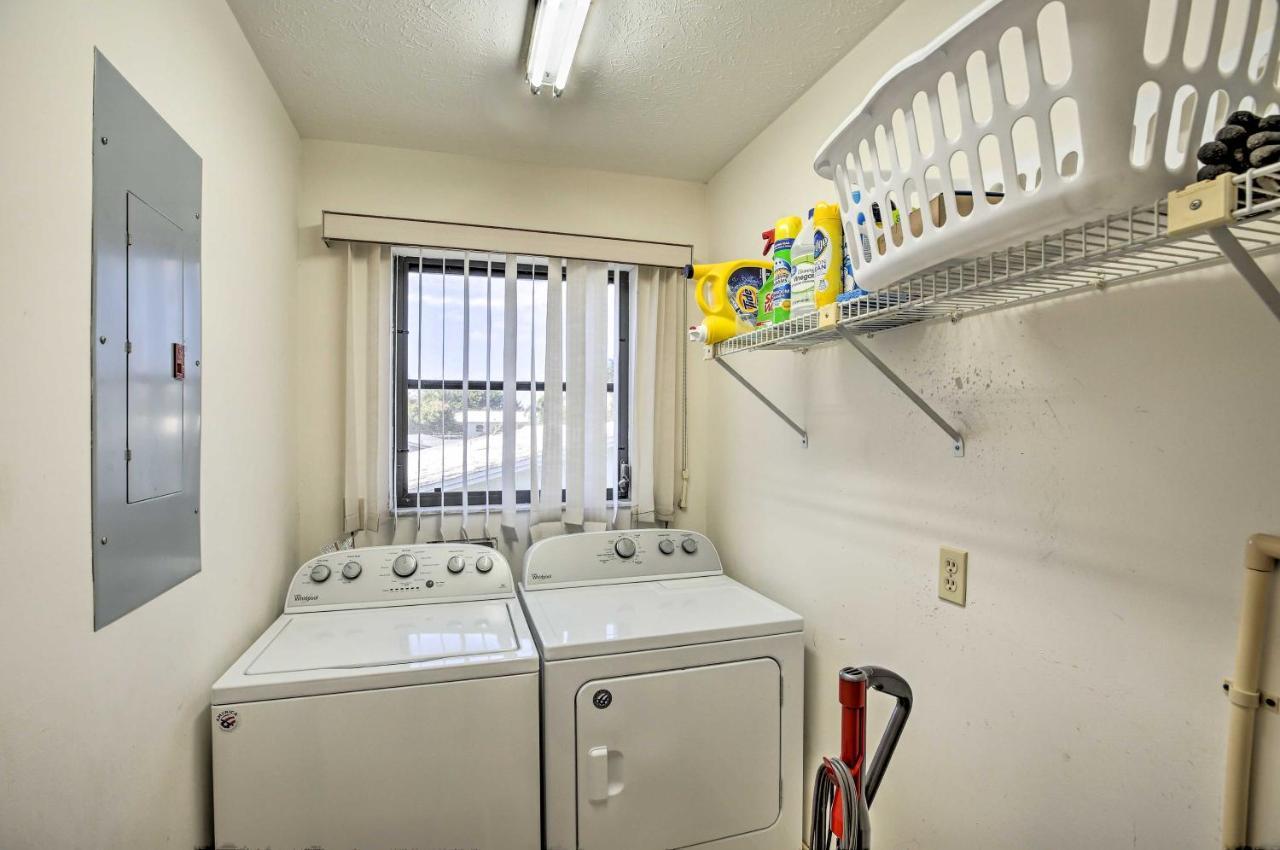 Holiday home Canalfront St With Pool! Saint James City