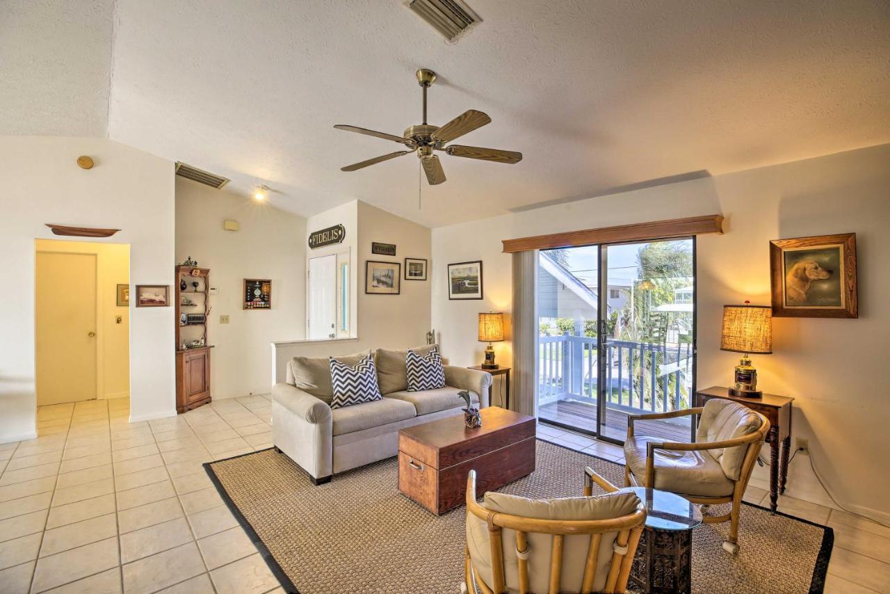Canalfront St With Pool! Holiday home