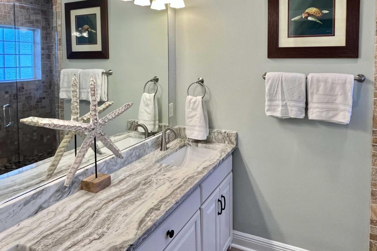 Santa Rosa With Pool Access - Half Mi To Beach!