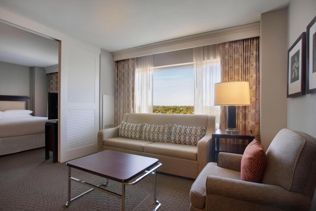 Sheraton Lauderdale West Hotel 4*