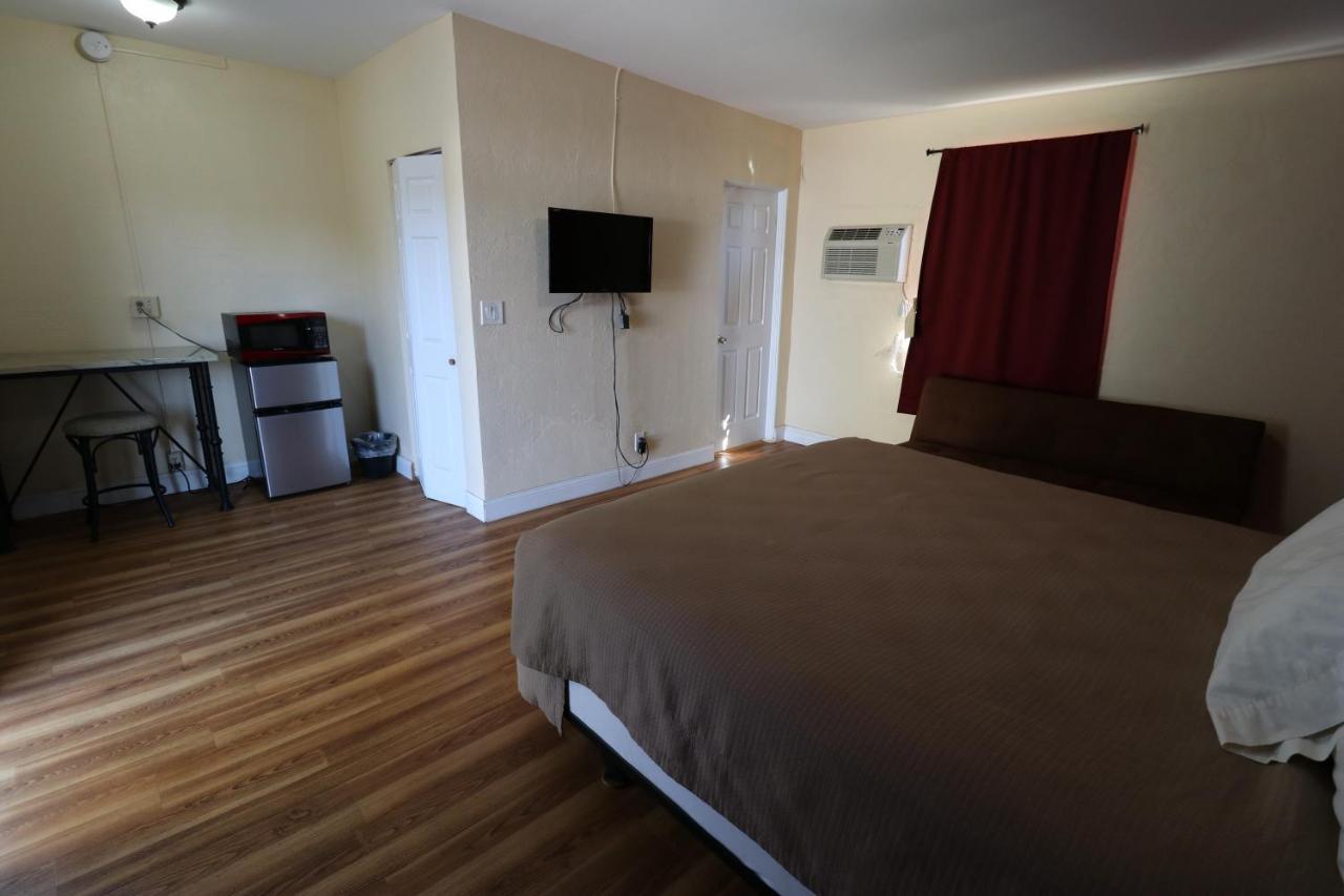 Sandman Motel