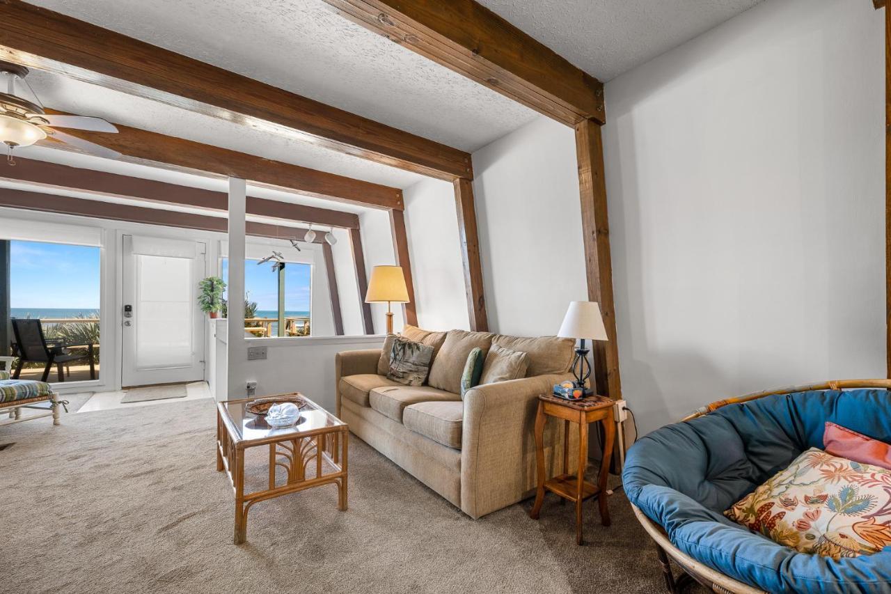 Oasis House, 2 Bedrooms, Sleeps 6, Front, Hdtv, Wifi Flagler Beach