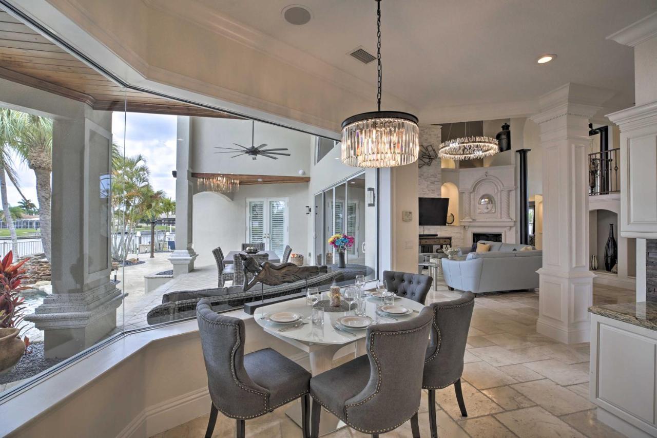 Luxe Escape With Boat Dock And Cabana! Holiday home