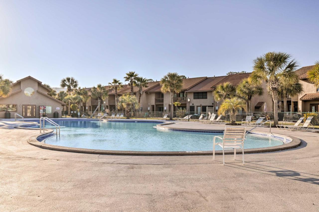 Sun-dappled Pcb Retreat With Multiple Pools! * Panama City Beach